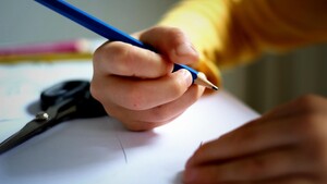 Telekom und DeutschlandGPT: Sicheres KI-Modell für deutsche Schulen gestartet