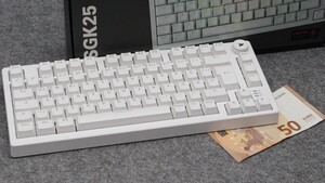 Sharkoon SGK25 im Test: 50 Euro reichen bei einer Tastatur für 75%