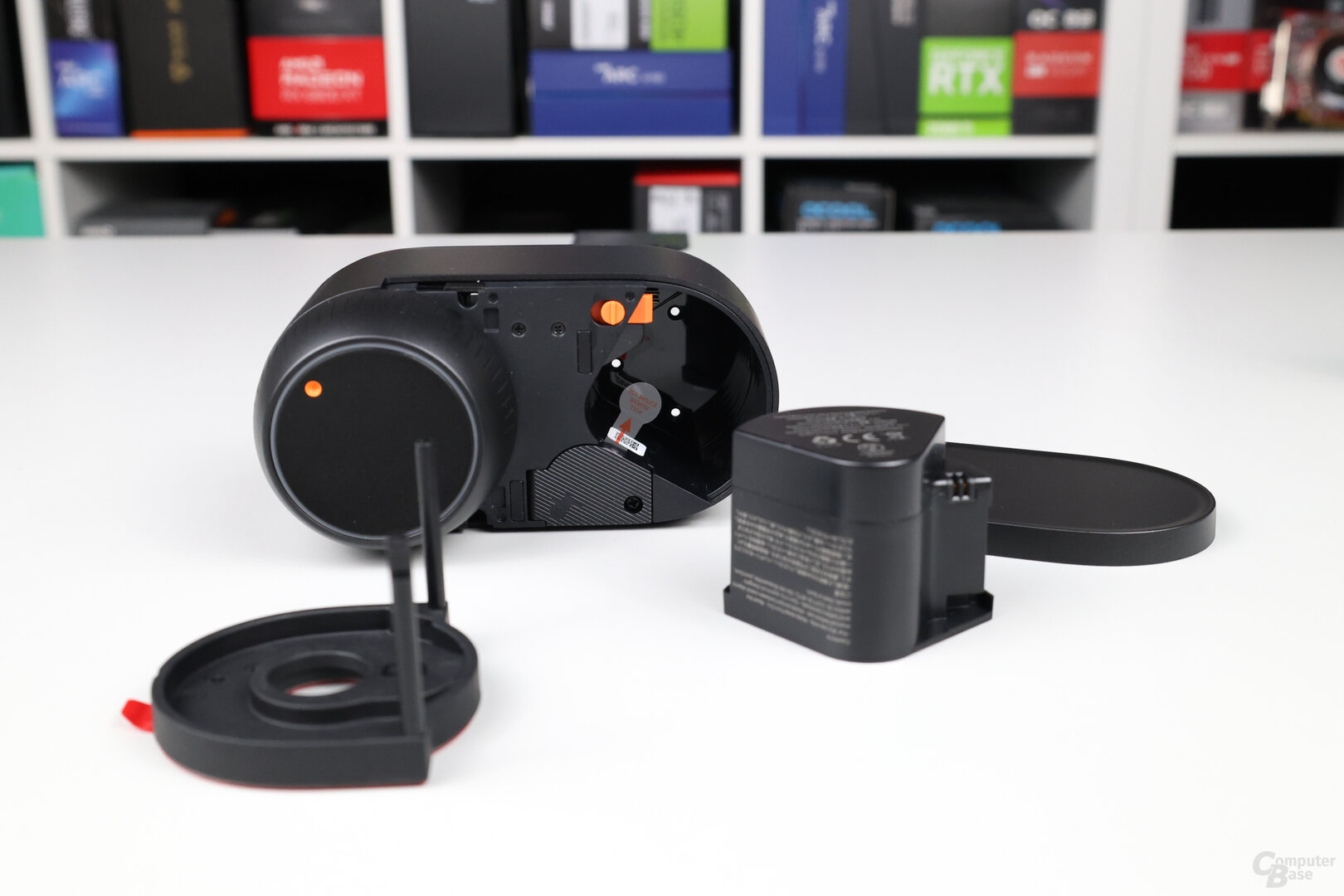 SwitchBot Lock Ultra: Akku und Montageplatte