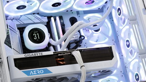 Optik im Gaming-PC: Welche Farbe hat euer PC und wie hübsch ist die Hardware?