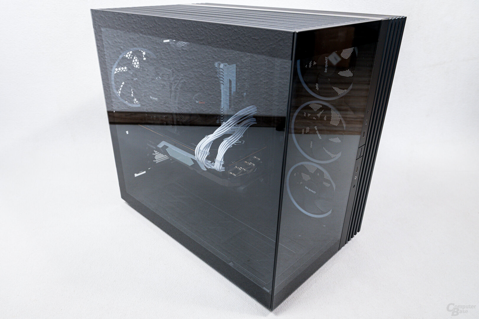 be quiet! Light Base 900 FX im Test