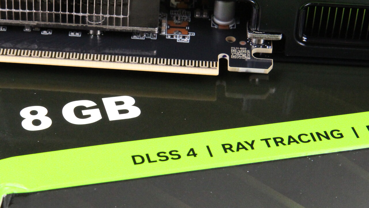 GeForce RTX 5050: Desktop-Variante mit 8 GB und -30 % Shadern im Gespräch