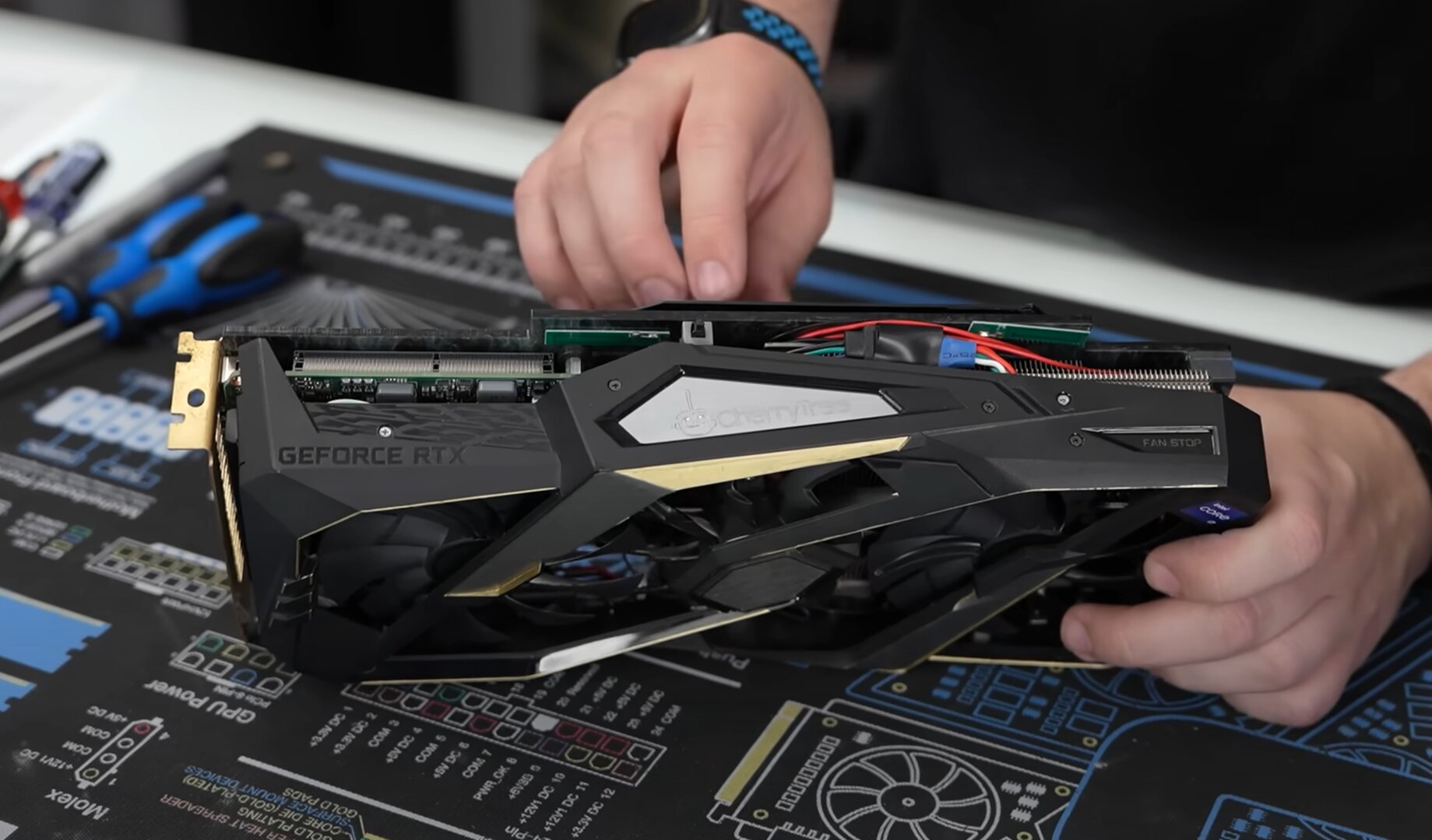 GeeFarce 5027POS Mini-PC von CherryTree