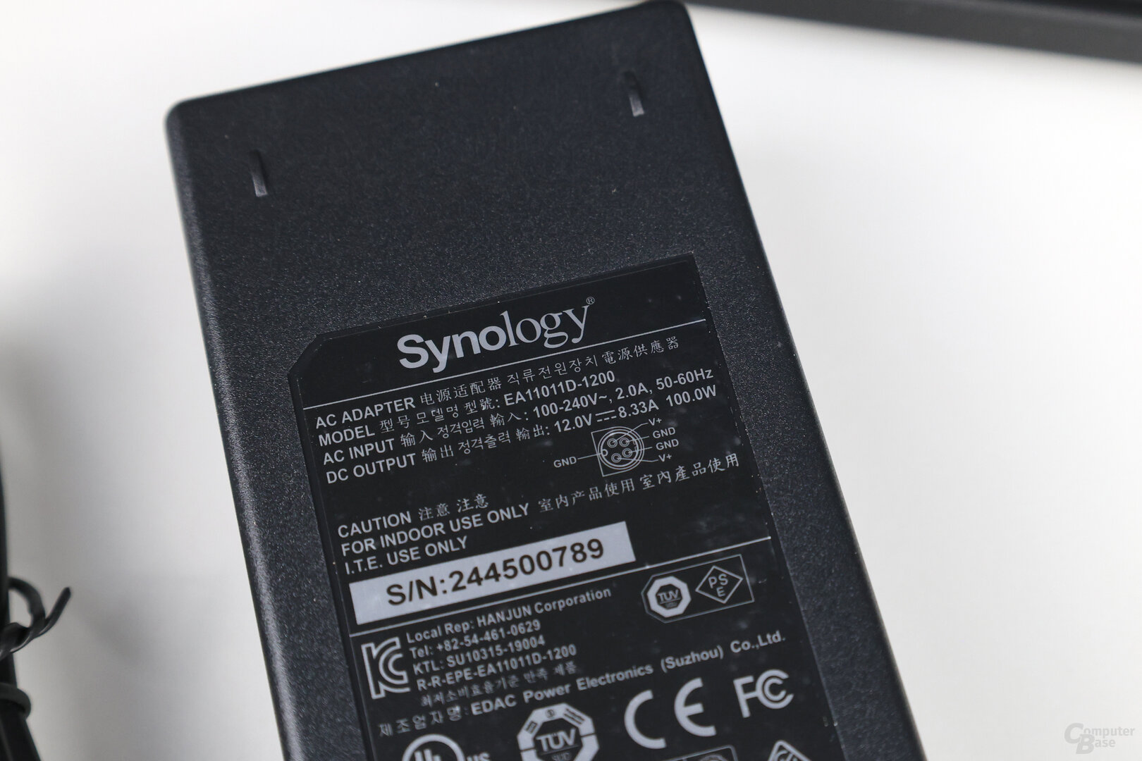 100-Watt-Netzteil der Synology DS925+
