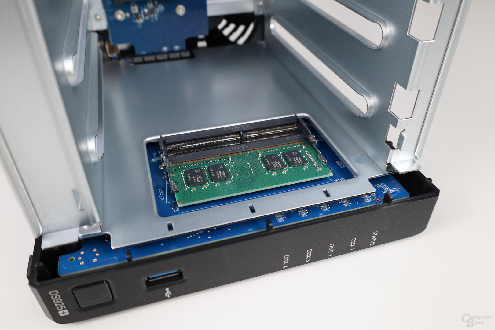 Vorinstallierter ECC-RAM in der DS925+ mit freiem SODIMM-Slot