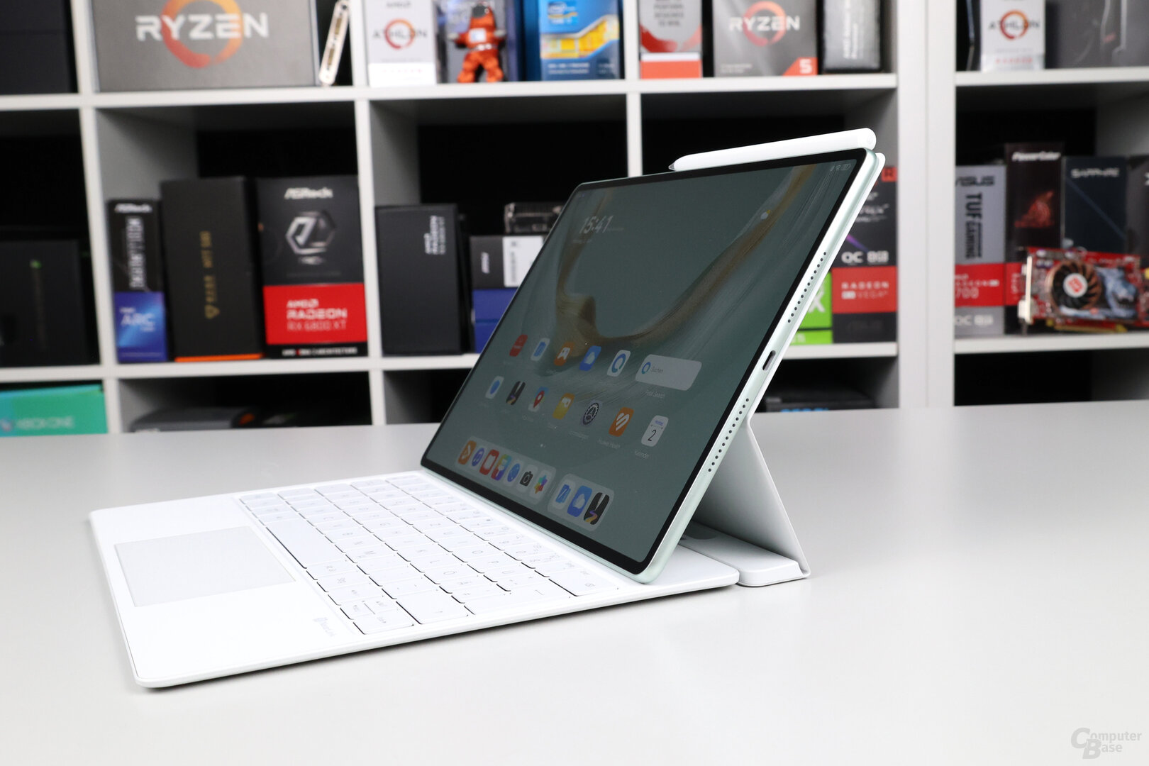 MatePad Pro 12.2 (2025): Glide Keyboard mit Kickstand und Fach für den M-Pencil