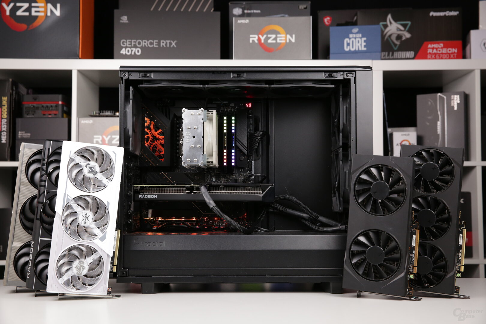 Die PowerColor Radeon RX 9060 XT 16 GB Hellhound im Testsystem