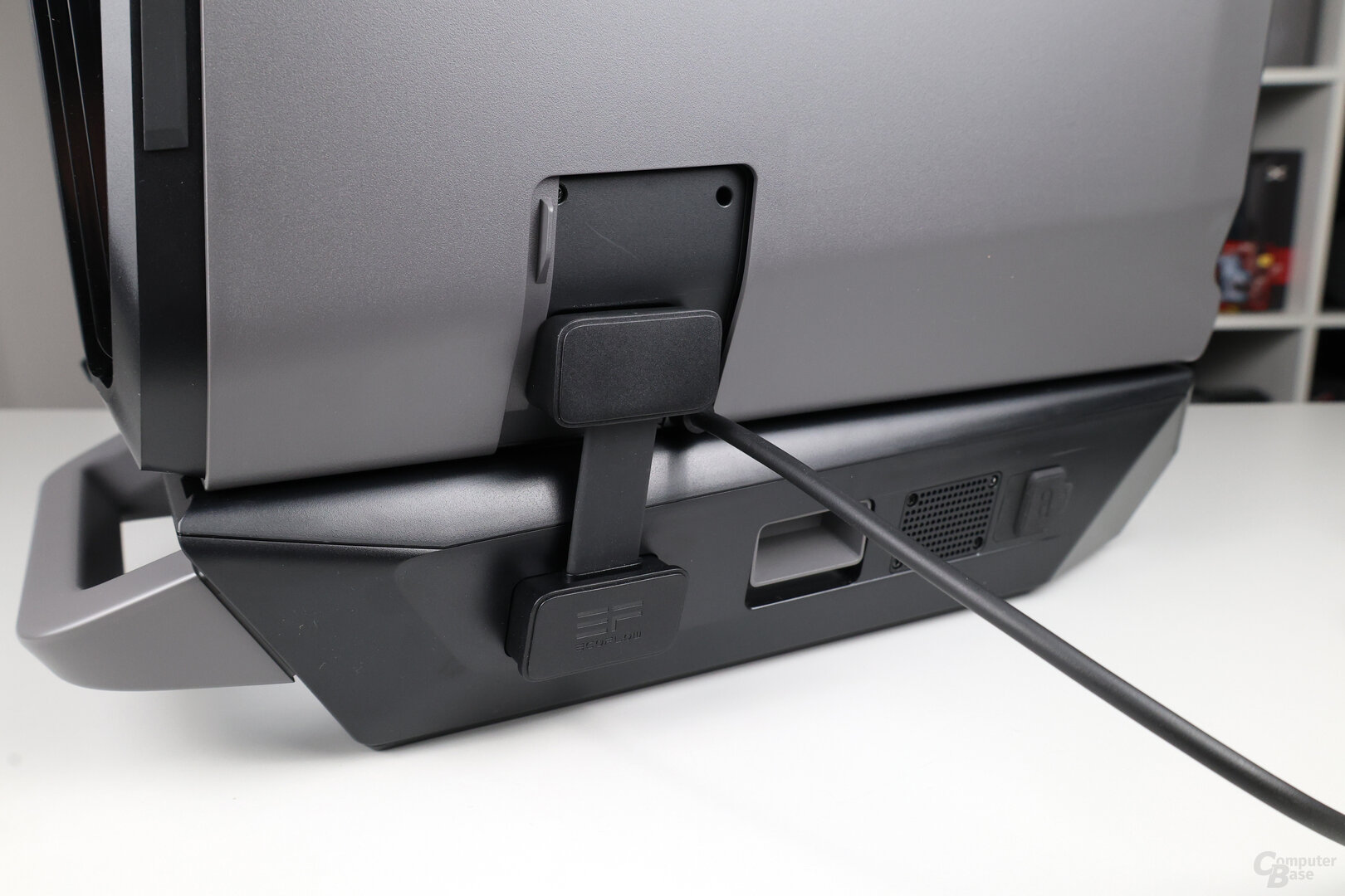 EcoFlow Wave 3 mit verbundener Zusatzbatterie