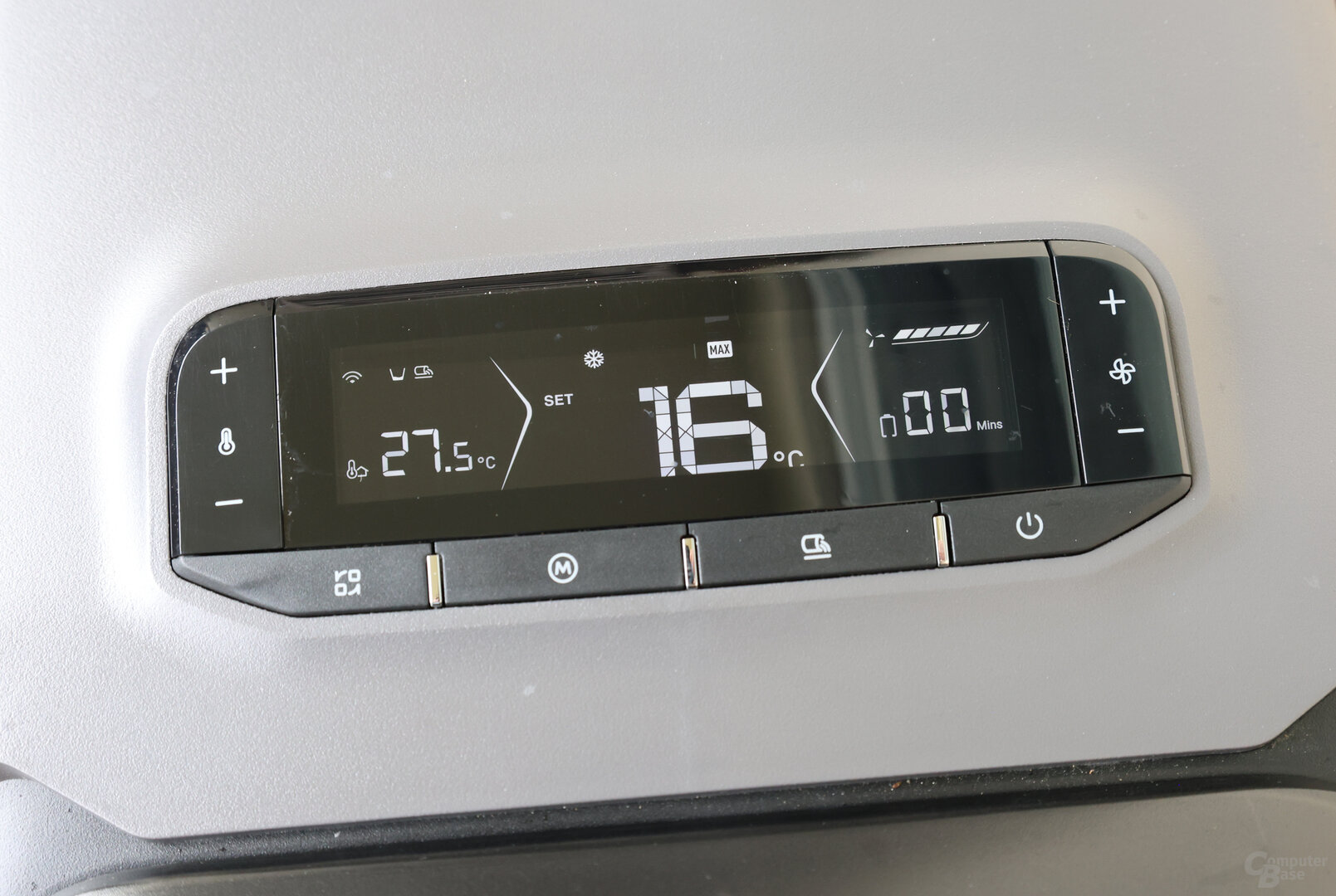 Tasten und Display der EcoFlow Wave 3