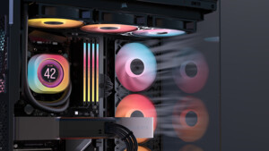 Neue RS120-R „Reverse“: Man kann nie genug Lüfter anbieten, weiß auch Corsair