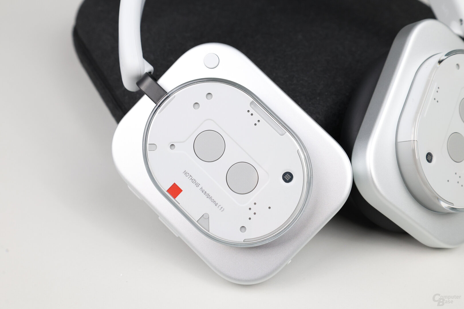 Nothing Headphone (1)