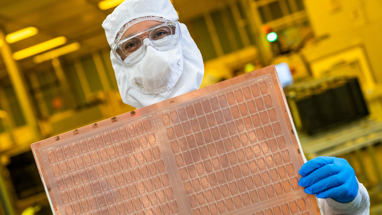 Weitere Umbauten: Intel soll den Alleingang bei Glassubstrat beenden