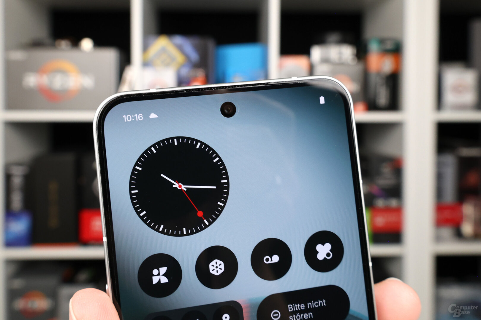 Auch die Selfie-Kamera bietet 50 Megapixel