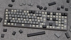Cherry KC MX500 LP im Test: Eine neue flache Standard-Tastatur für das gehobene Büro