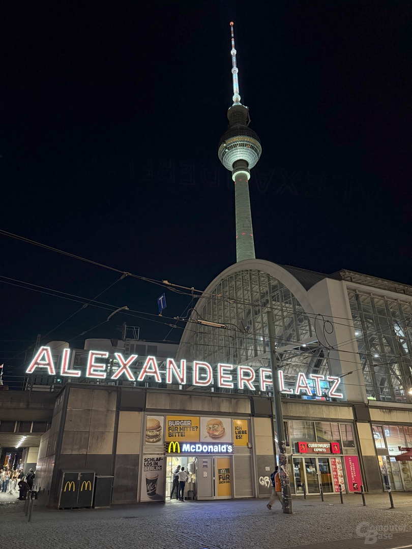 Apple iPhone 16 Pro Max