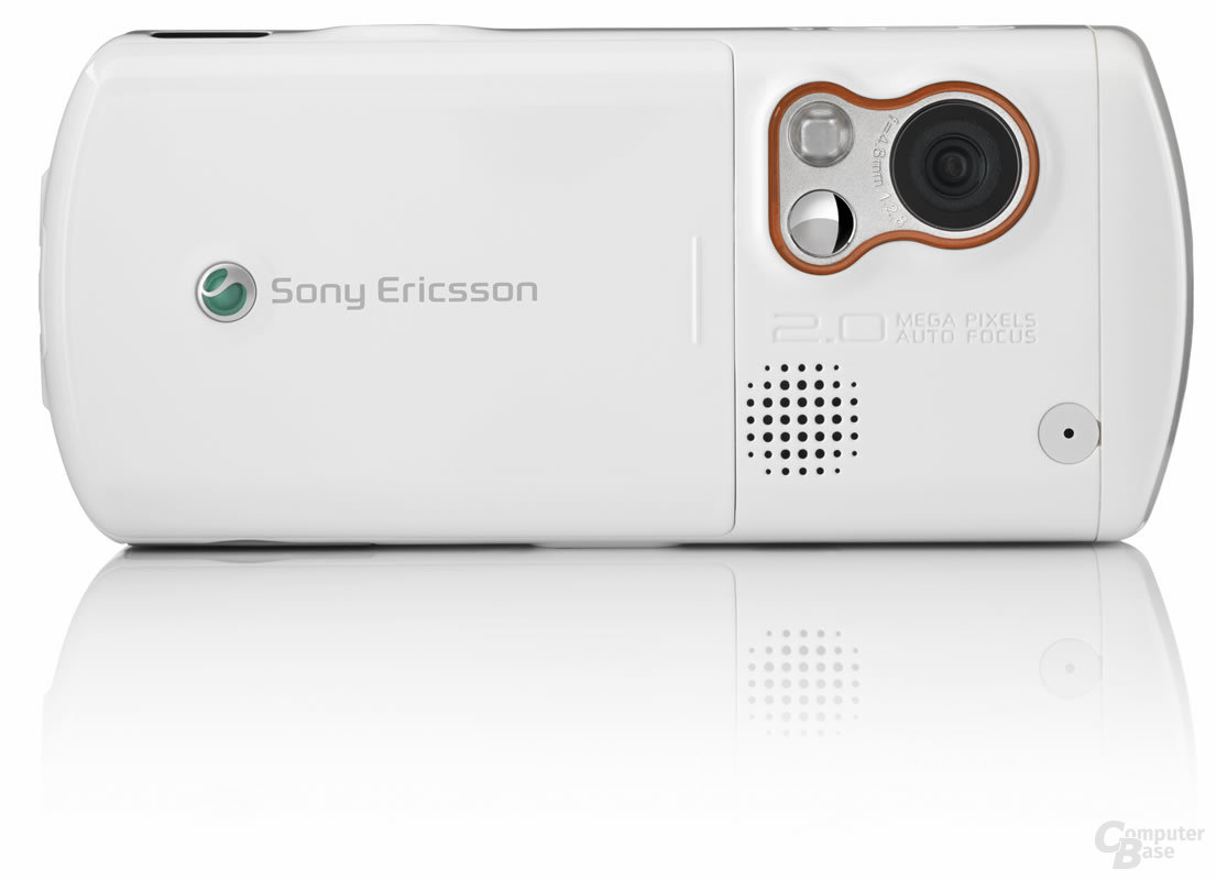 Sony W900i