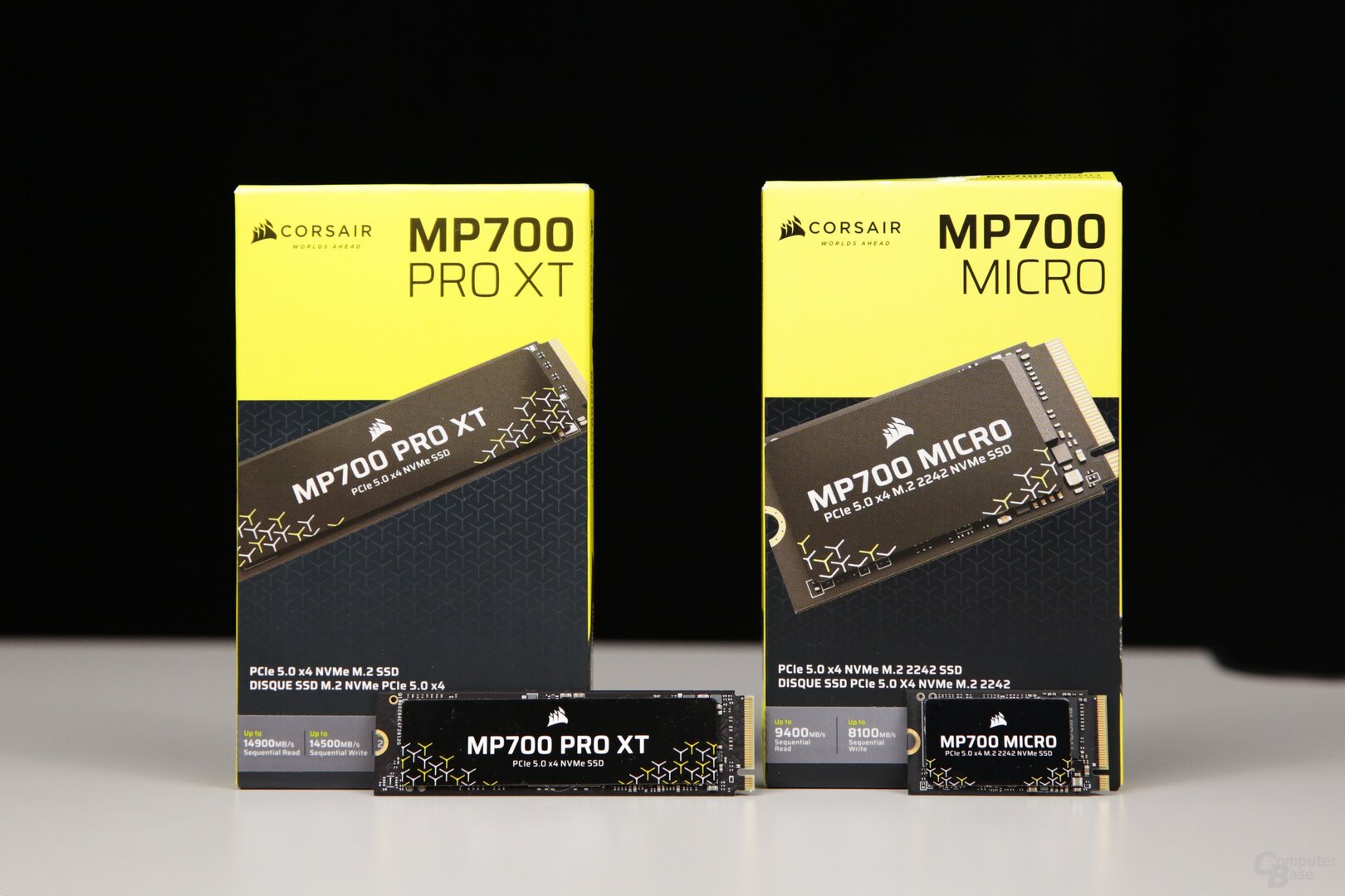 Corsair MP700 Pro XT (links) und Corsair MP700 Micro (rechts)