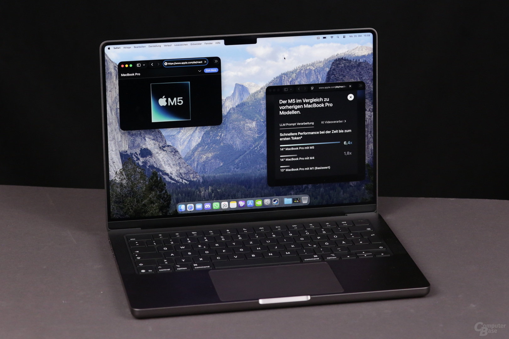 MacBook Pro 14" in Space Schwarz