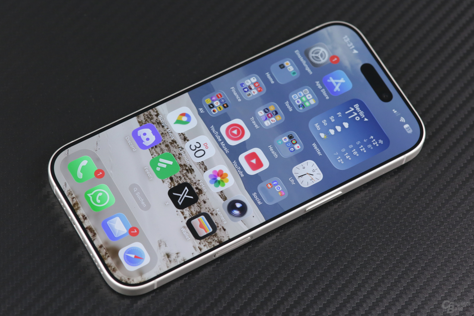 Das OLED-Panel kommt ab Werk perfekt kalibriert