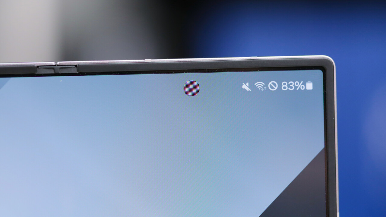 Apple-Gerüchte: iPhone Fold soll 24-MP-Kamera unter dem Display erhalten Apple-Gerüchte: iPhone Fold soll 24-MP-Kamera unter dem Display erhalten