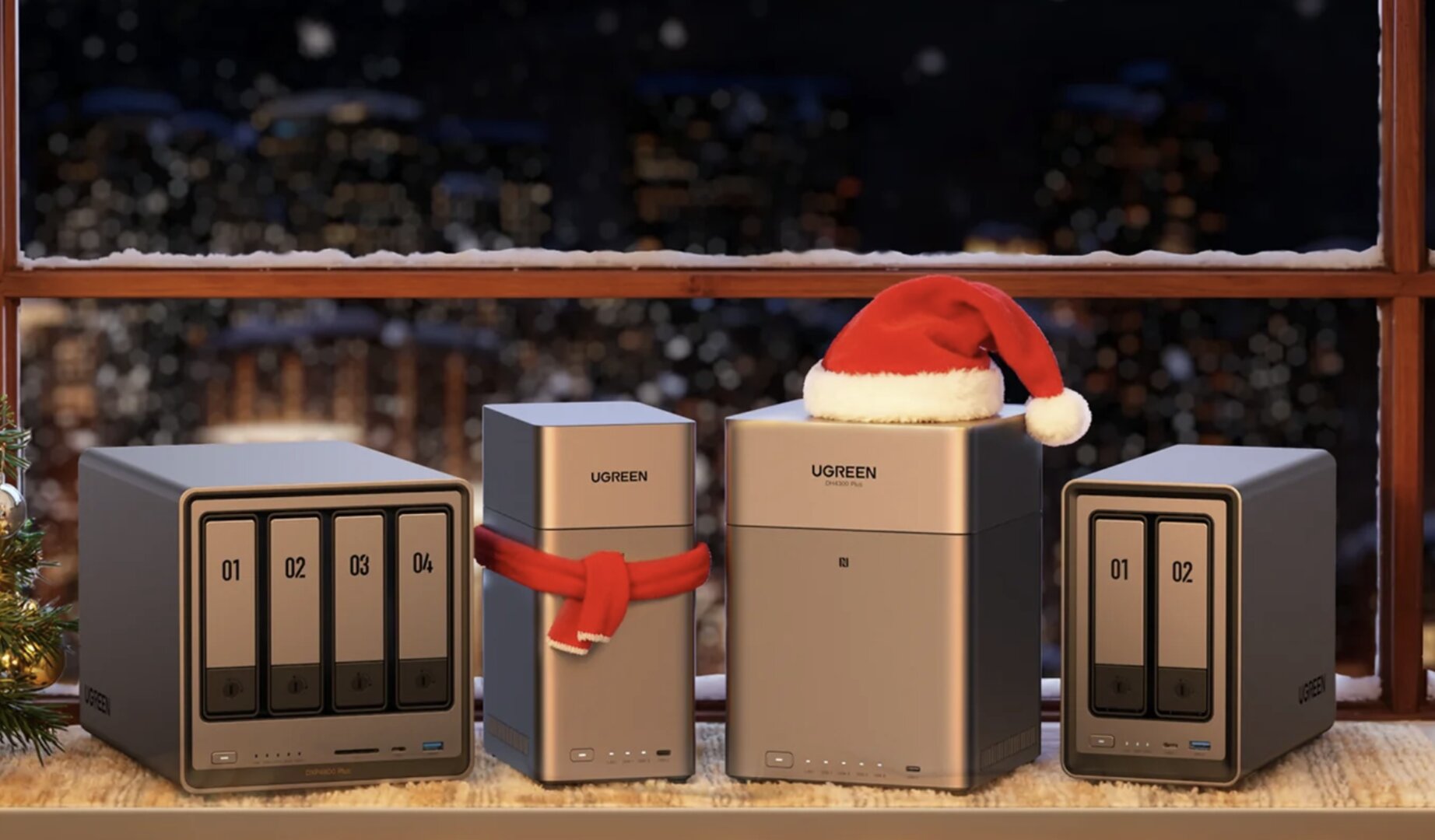 Ugreen stellt ein NAS der Wahl: NASync DXP4800 Plus (links), NASync DH2300 (zweites von Links) oder NASync DH4300 Plus (2. von rechts) stehen zur Wahl