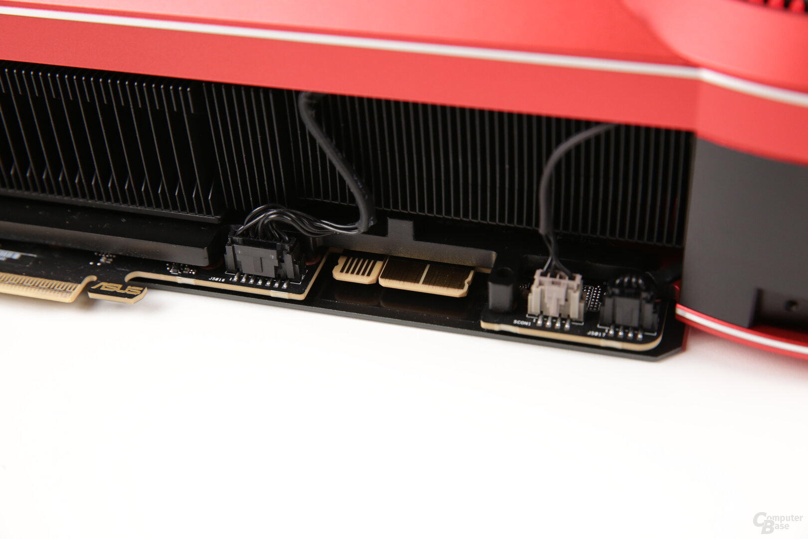 GC-HPWR-Anschluss der Asus GeForce RTX 5090 Matrix