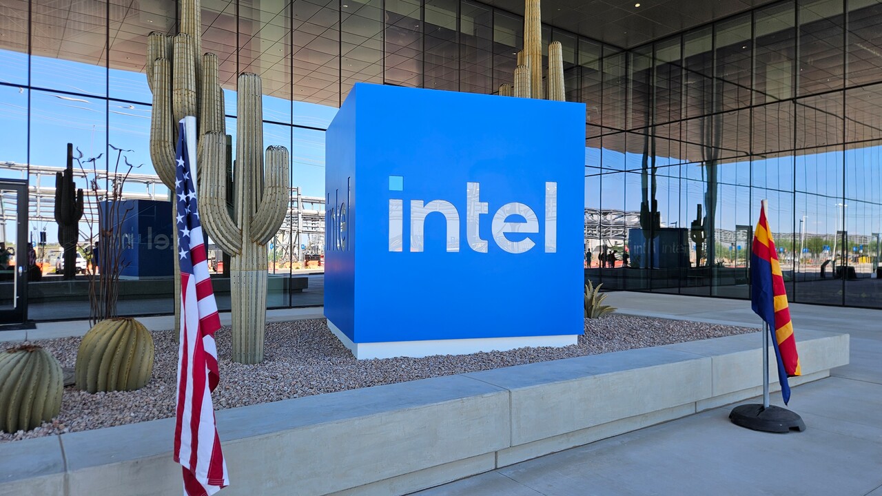 Netzwerk zu wichtig: Intels NEX-Sparte bleibt nun doch im Konzern Netzwerk zu wichtig: Intels NEX-Sparte bleibt nun doch im Konzern