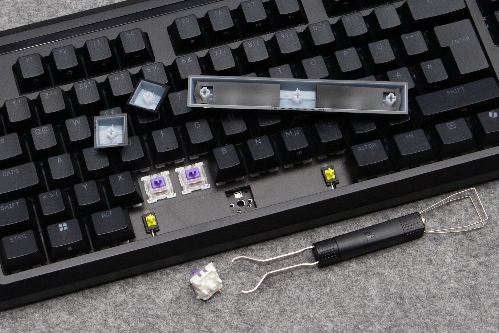 „Thocky“-Switches der MLX-Serie stecken in Hot-Swap-Sockeln