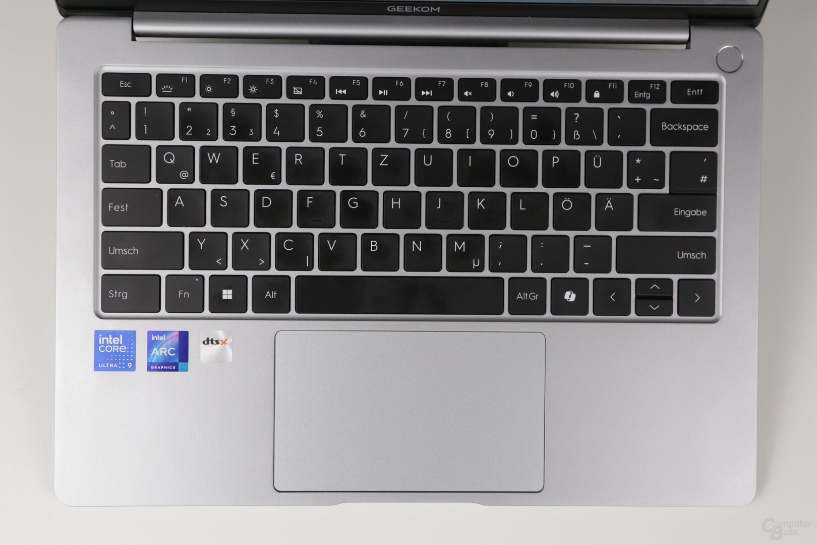 Tastatur und Touchpad des GeekBook X14 Pro
