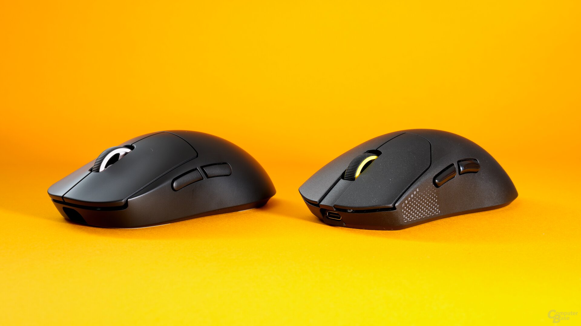 Logitech G Pro Superlight 2c & Corsair Sabre v2 Pro Ultralight Wireless