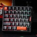 Einhänder-Tastatur: Epomaker HE30 halbiert das Tastenfeld für Gaming