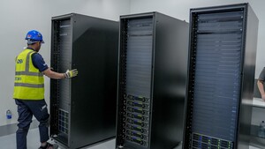 Cloud AI 100 fürs Datacenter: Qualcomm feiert die Auslieferung 6 Jahre alter Hardware