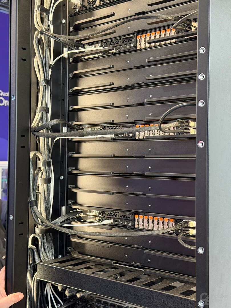 Qualcomm AI200 Rack