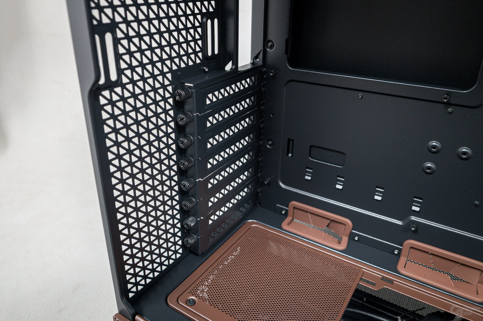 Antec Flux Pro Noctua Edition im Test