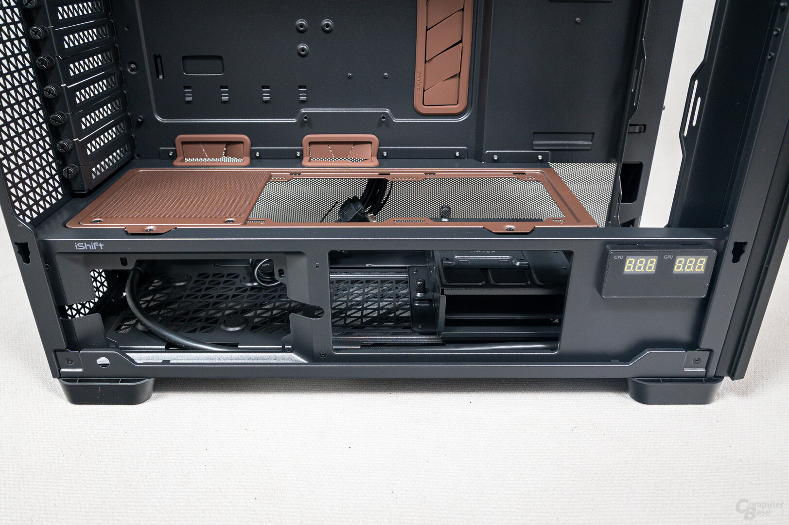 Antec Flux Pro Noctua Edition im Test