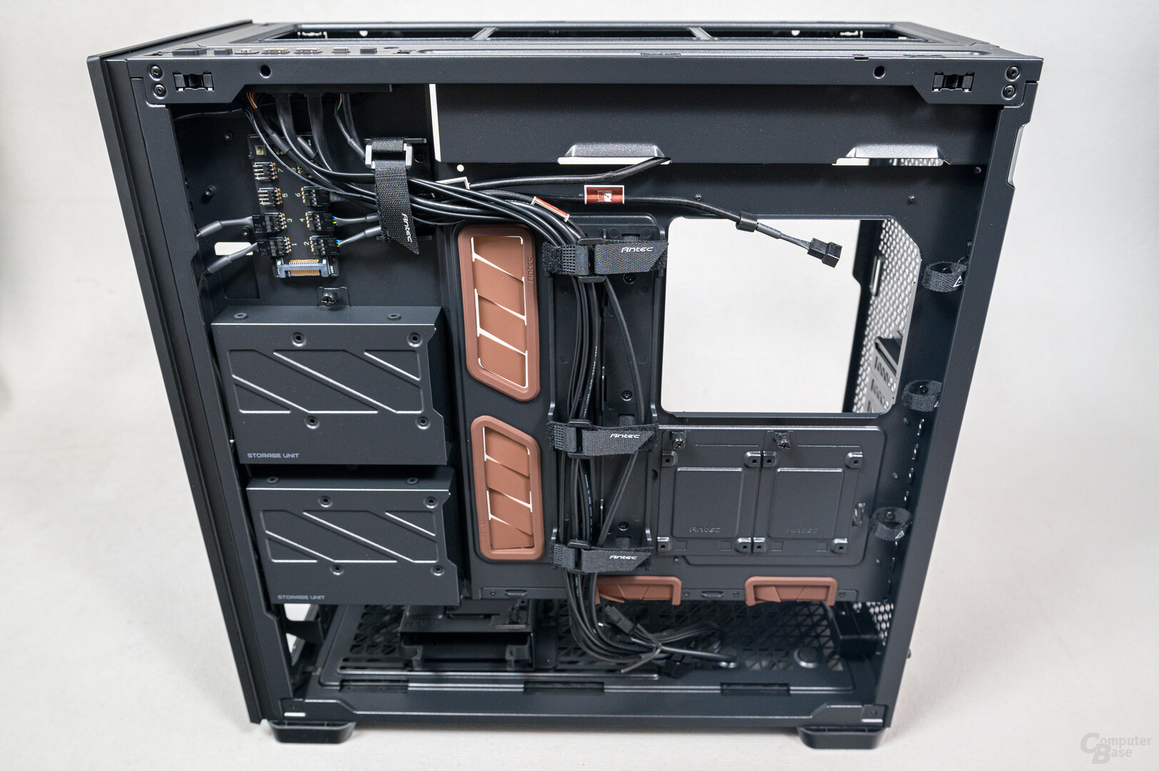 Antec Flux Pro Noctua Edition im Test