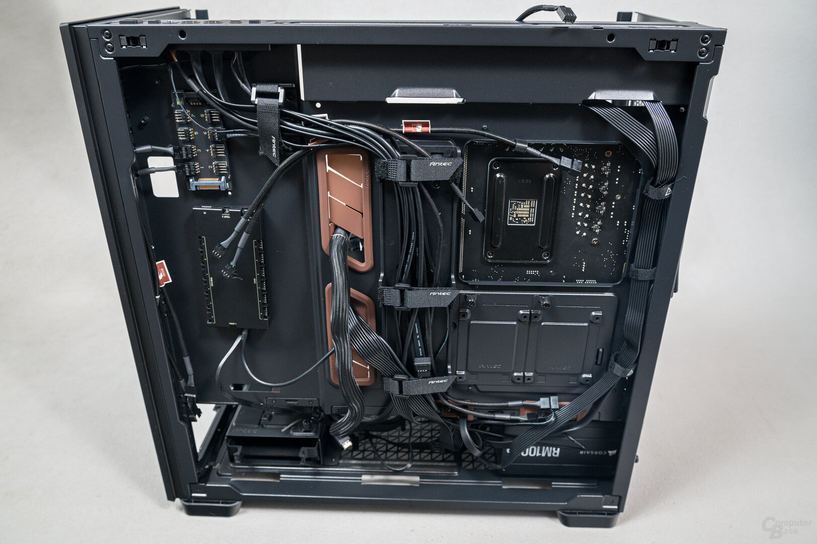 Antec Flux Pro Noctua Edition im Test