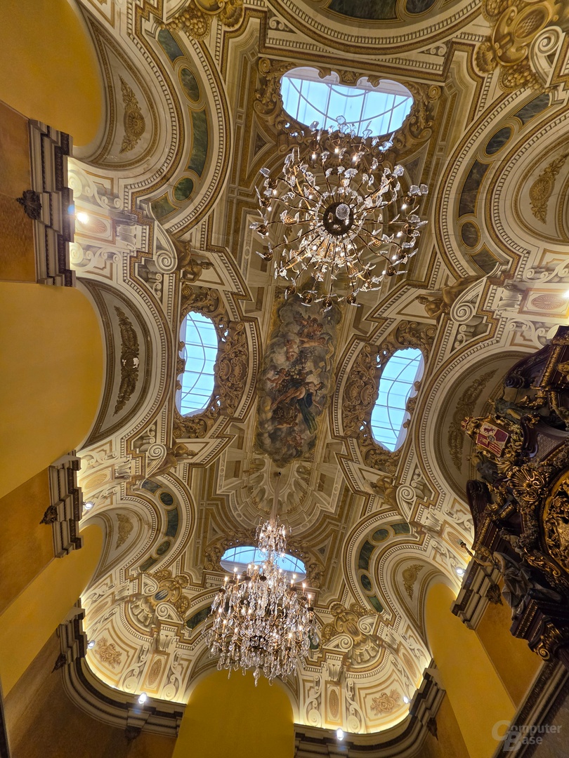 Galaxy S26 Ultra – 13-mm-Ultraweitwinkel (f/1.9, ISO 100, 1/100 s)