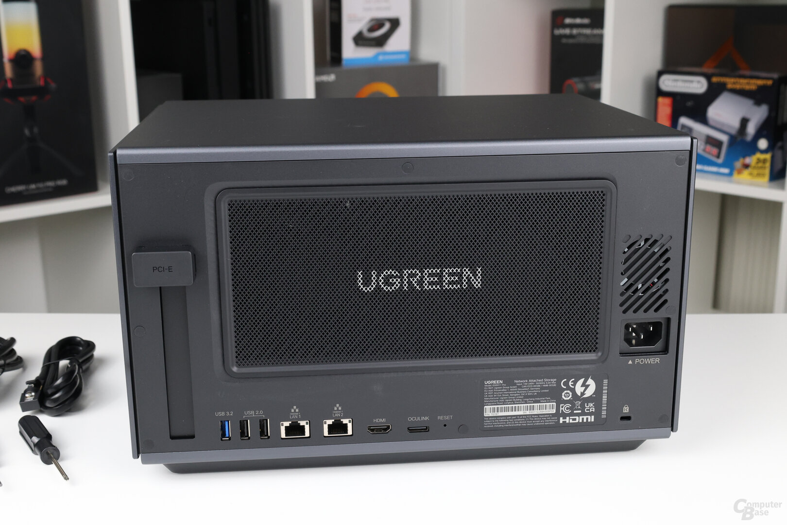 Rückseite des Ugreen iDX6011 Pro