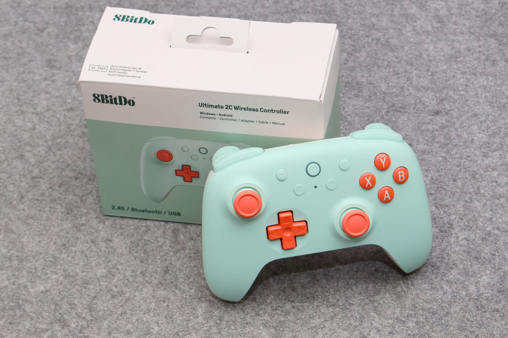 8BitDo verpackt das Xbox-Layout farbenfroh