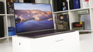 3DMark & Cyberpunk 2077: Apple M5 Max vs. Nvidia RTX 5070 & RTX 4090 Laptop GPU