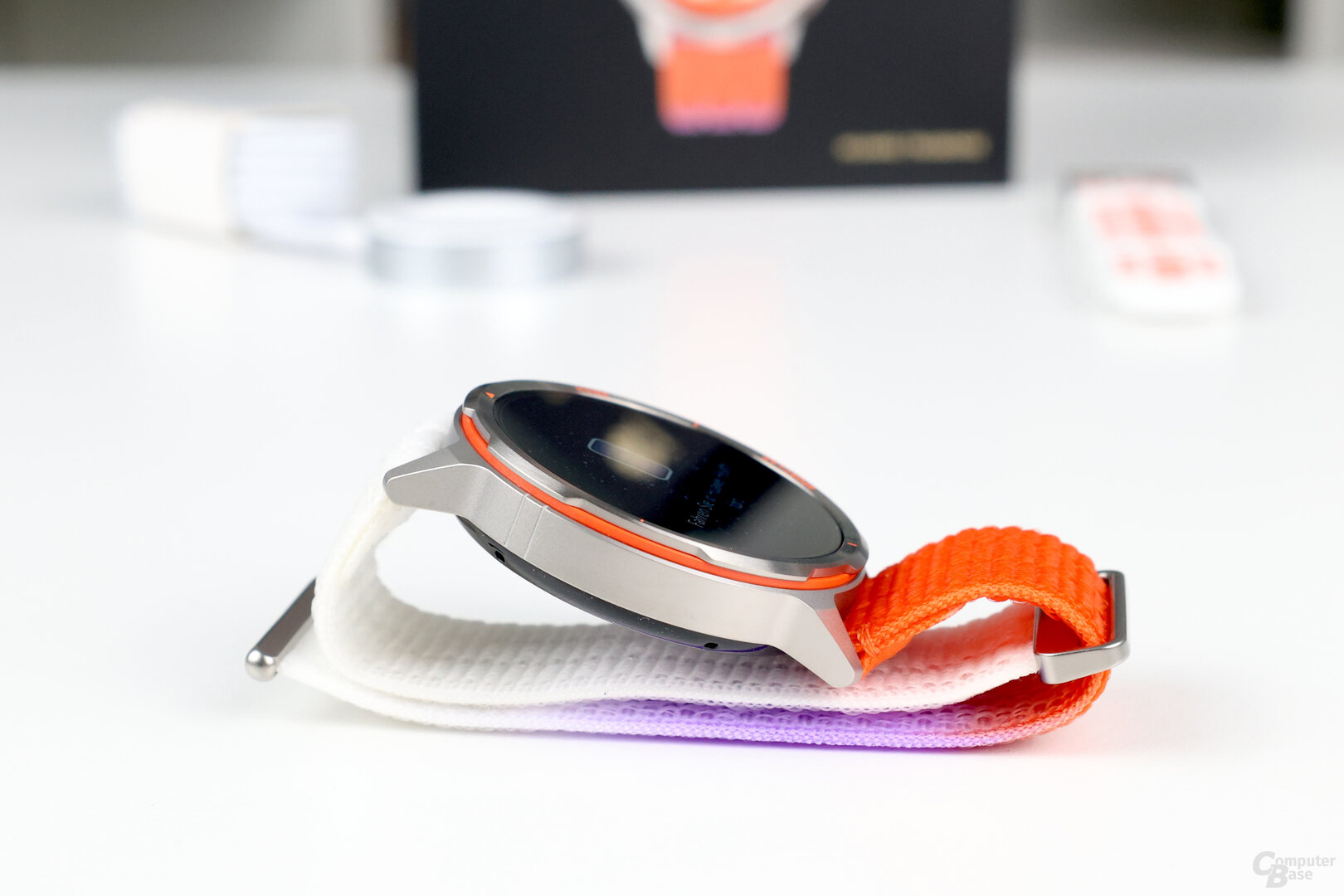 Zur Trennung der Antenne sind im Gehäuse der GT Runner 2 kleine Streifen eingearbeitet