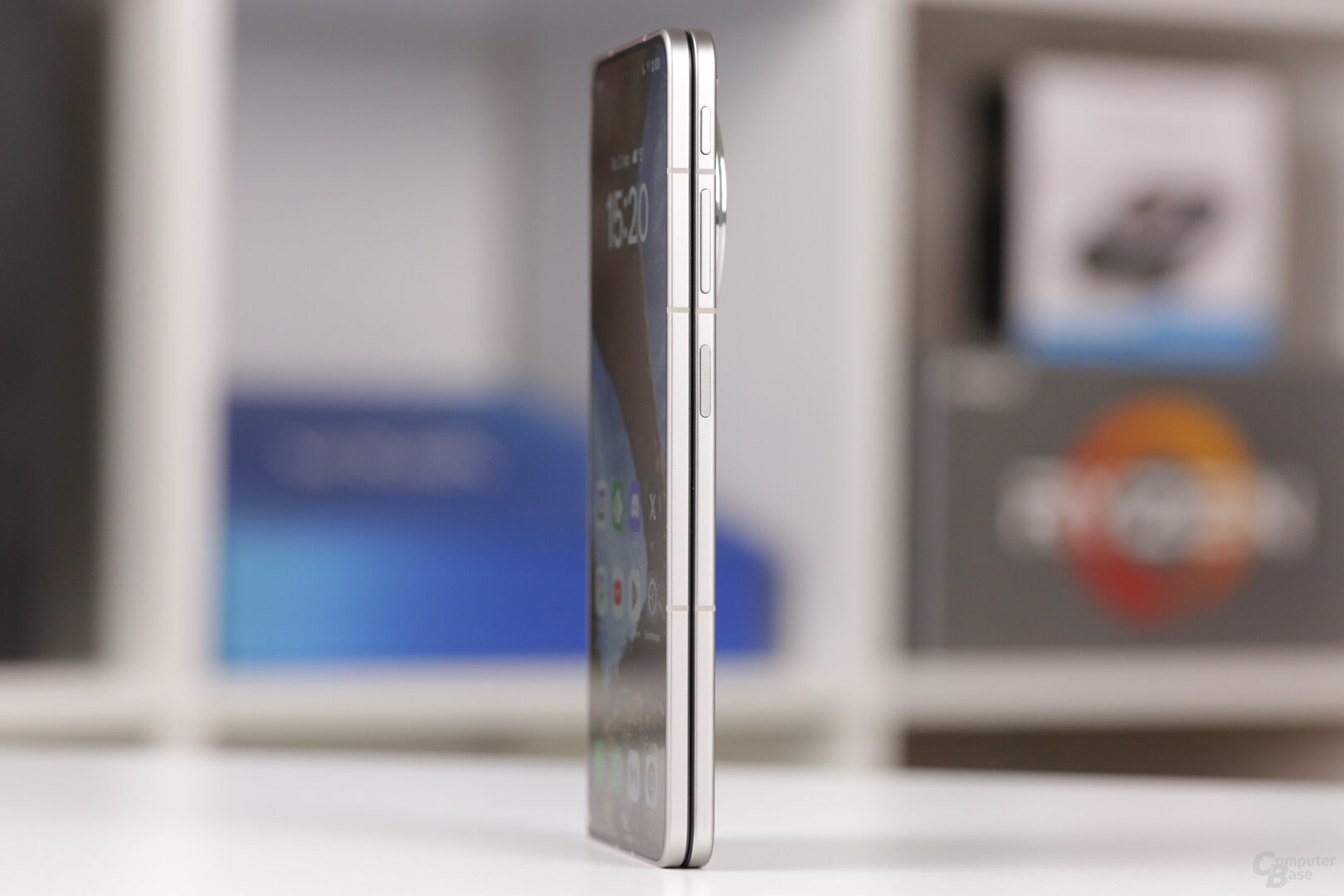 Fingerabdrucksensor im Power-Button