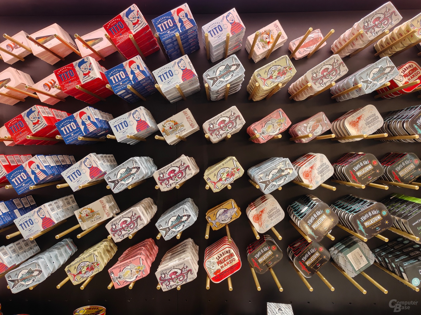 Find N6 – Weitwinkel (f/1.8, ISO 1600, 1/50 s)