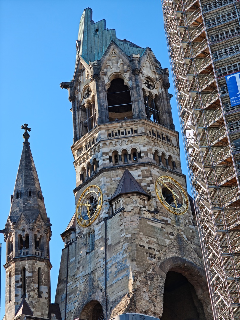 Find N6 – Teleobjektiv (f/2.7, ISO 100, 1/123 s)