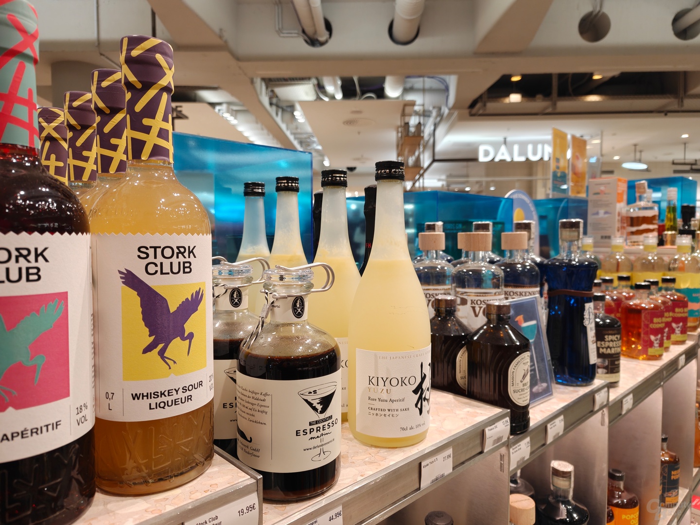 Find N6 – Weitwinkel (f/1.8, ISO 800, 1/100 s)