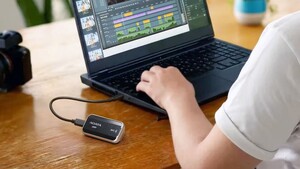 Adata Urban Tapsafe: Externe SSD mit NFC, Clip-Halterung und Wechselcover