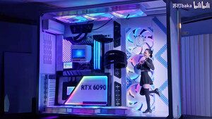 Gigantisches Modding-Projekt: Künstlerin Soda Baka steht in ihrem „Gaming-PC“
