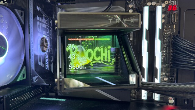 Tryx AiO-Kühler: Over-the-Top-Displays und Holo-Bildschirm fallen auf