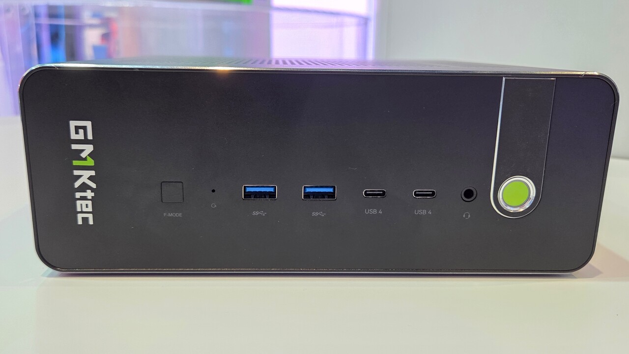 GMKtec EVO-X5 Pro: AMD Ryzen AI Max+ 495 Pro trifft 192 GB RAM im Mini-PC